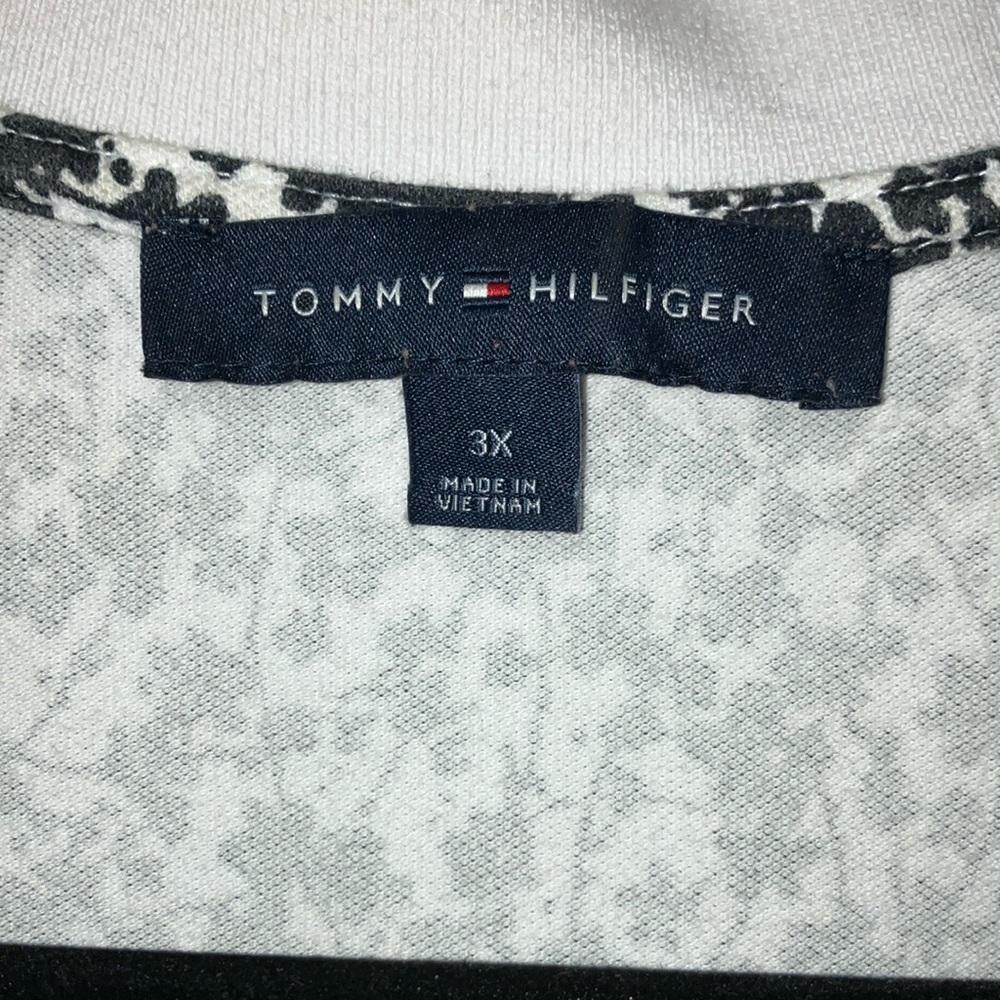 Tommy Hilfiger Women’s Black and White Floral Polo Shirt Size 3X - Picture 4 of 6